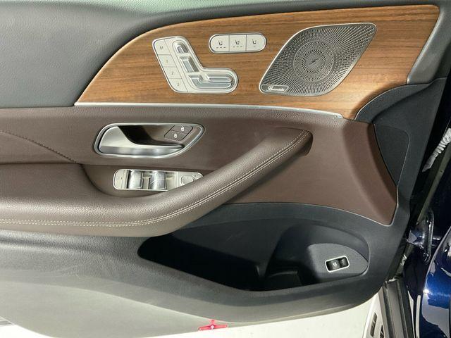 Photo of 2022 Lunar Blue Metallic Mercedes-Benz GLS 450