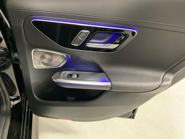 Photo of 2024 Black Mercedes-Benz C-Class
