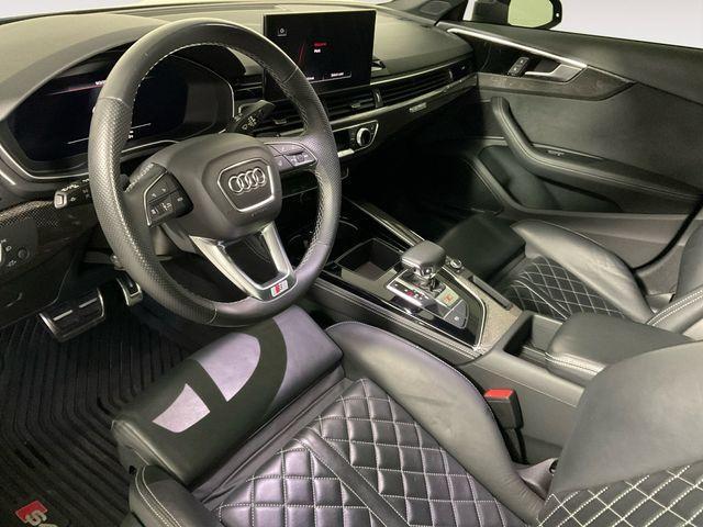 Photo of 2022 Daytona Gray Pearl Effect Audi S4