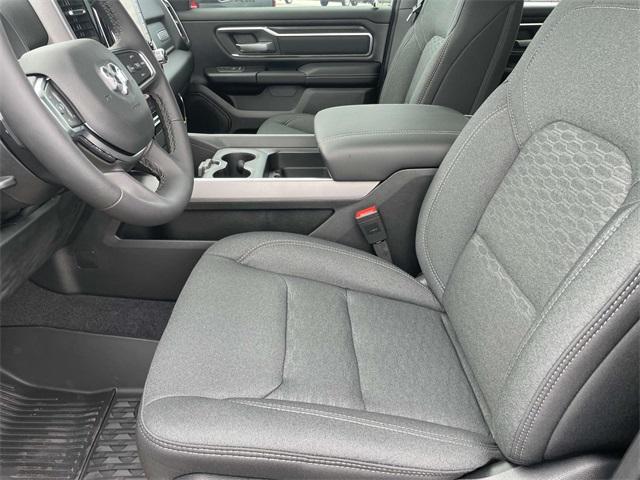 Photo of 2026 Billet Silver Metallic Clearcoat RAM 1500