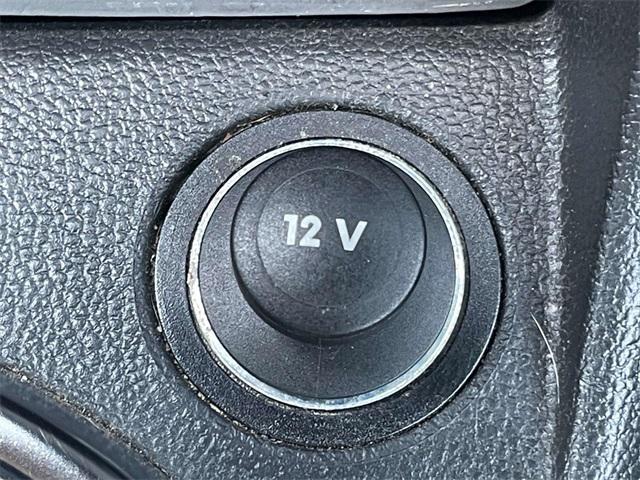 Photo of 2014 Blue Volkswagen Beetle