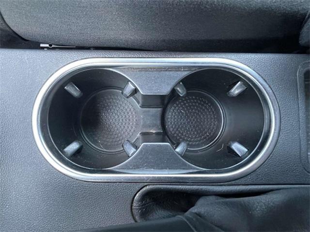 Photo of 2014 Blue Volkswagen Beetle