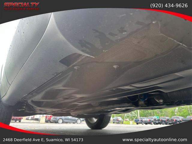 Photo of 2019 Velvet Red Pearlcoat Jeep Cherokee