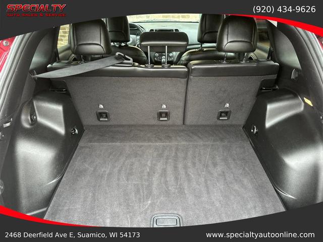 Photo of 2019 Velvet Red Pearlcoat Jeep Cherokee