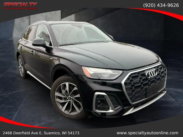 Photo of 2023 Mythos Black Metallic Audi Q5