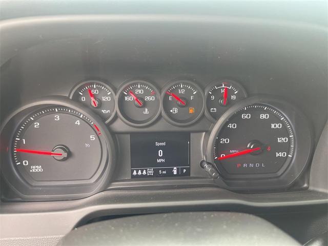 Photo of 2025 White GMC Sierra 2500