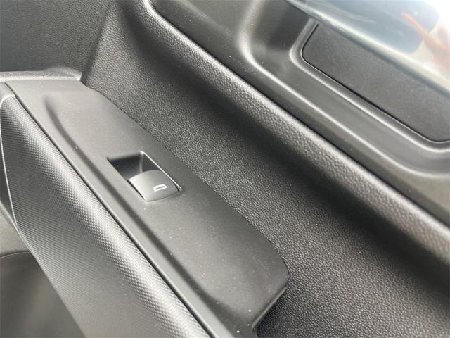 Photo of 2025 White GMC Sierra 2500