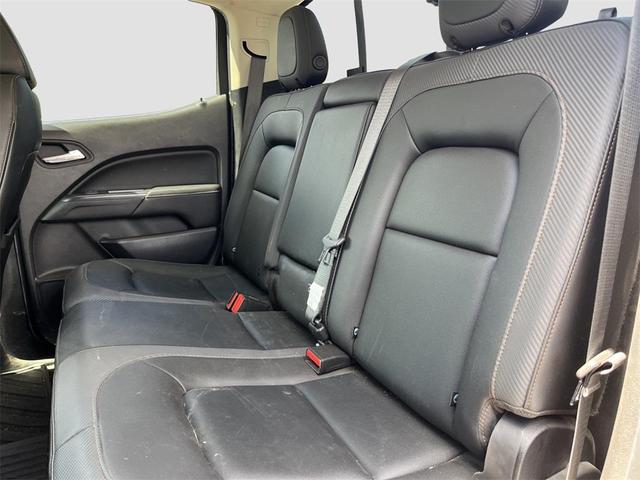 Photo of 2021 Onyx Black GMC Canyon
