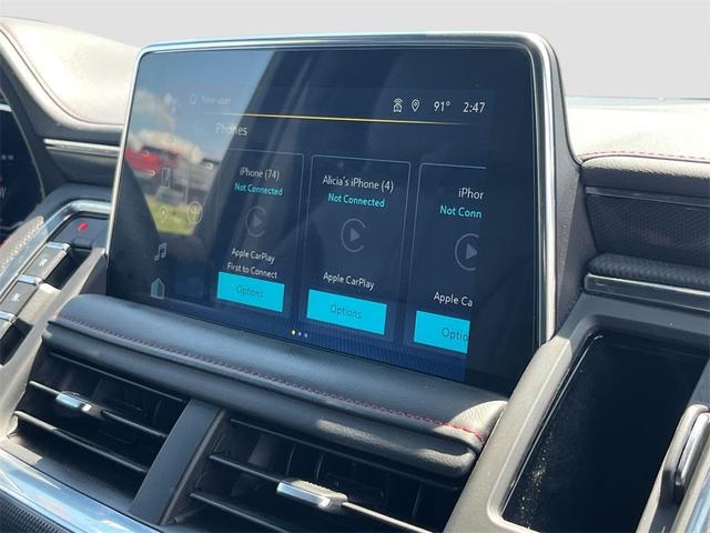 Photo of 2023 Black Chevrolet Suburban