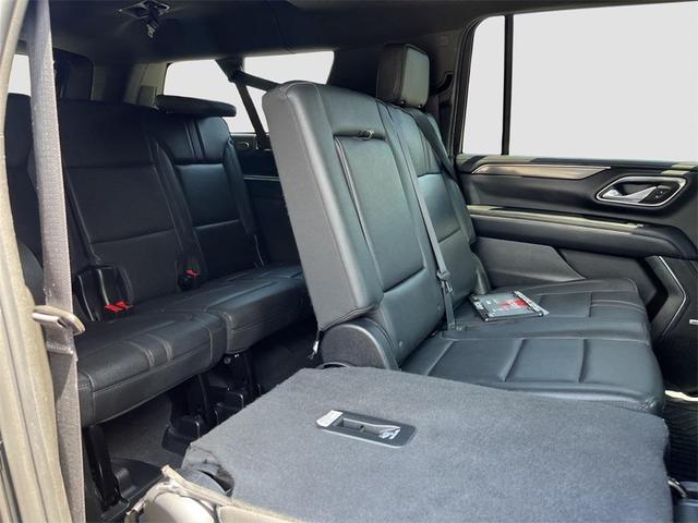 Photo of 2023 Black Chevrolet Suburban