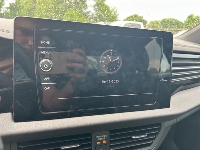 Photo of 2025 Deep Black Pearl Effect Volkswagen Jetta