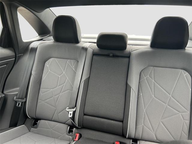 Photo of 2025 Deep Black Pearl Effect Volkswagen Jetta
