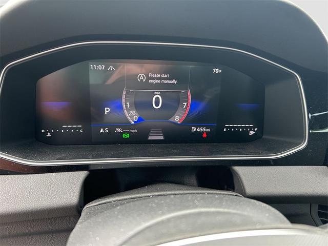 Photo of 2025 Deep Black Pearl Effect Volkswagen Jetta