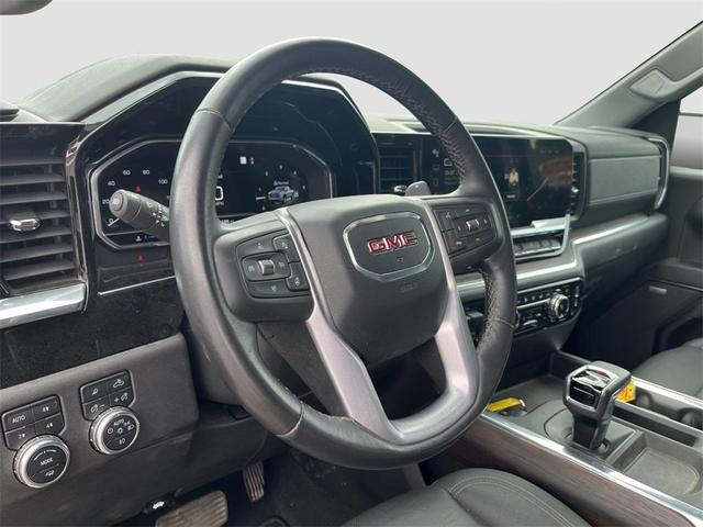 Photo of 2022 Quicksilver Metallic GMC Sierra 1500