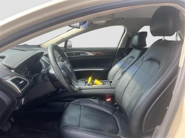Photo of 2015 Platinum Lincoln MKZ Hybrid