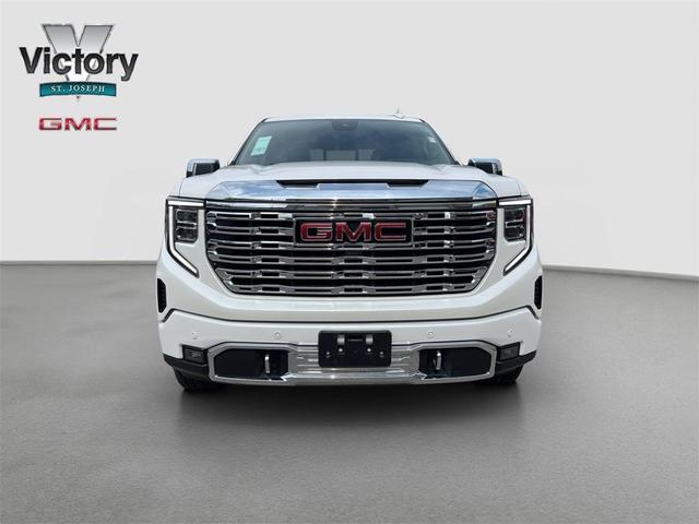 Photo of 2024 White Frost Tri-Coat GMC Sierra 1500