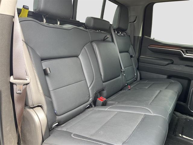 Photo of 2024 White Frost Tri-Coat GMC Sierra 1500