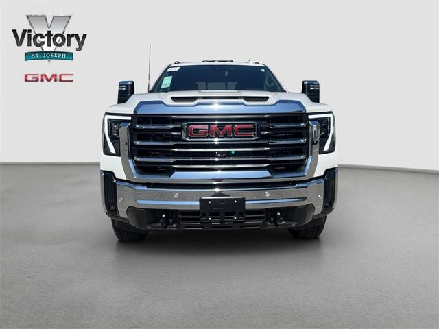 Photo of 2025 White GMC Sierra 2500