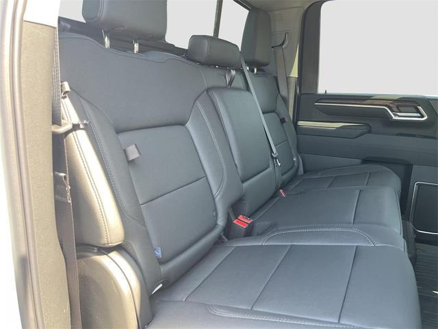 Photo of 2025 White GMC Sierra 2500