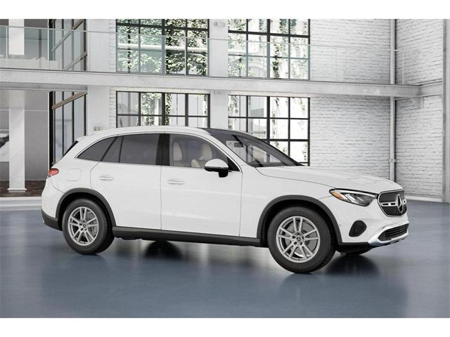 Photo of 2025 Polar White Mercedes-Benz GLC 300