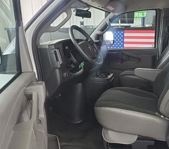 Photo of 2023 Summit White GMC Savana 2500
