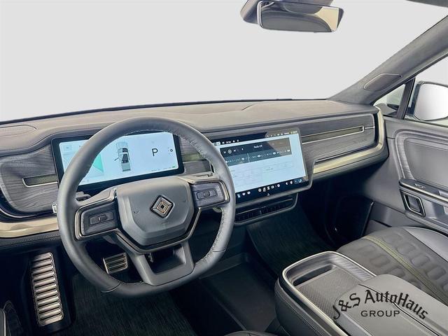 Photo of 2024 Rivian R1T