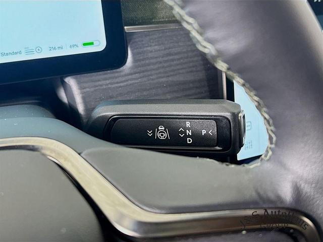 Photo of 2024 Rivian R1T