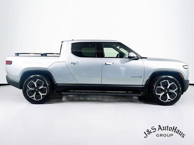 Photo of 2024 Rivian R1T