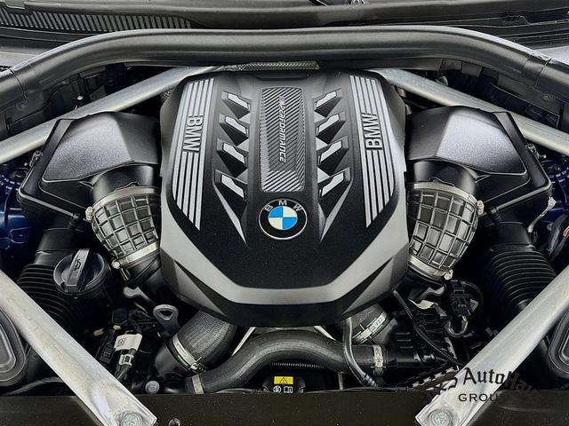 Photo of 2022 Phytonic Blue Metallic BMW X5