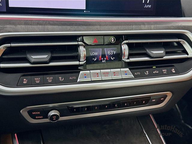 Photo of 2022 Phytonic Blue Metallic BMW X5