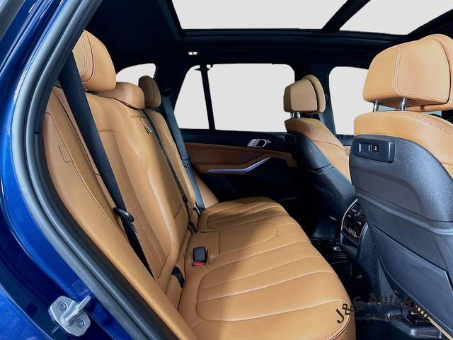 Photo of 2022 Phytonic Blue Metallic BMW X5