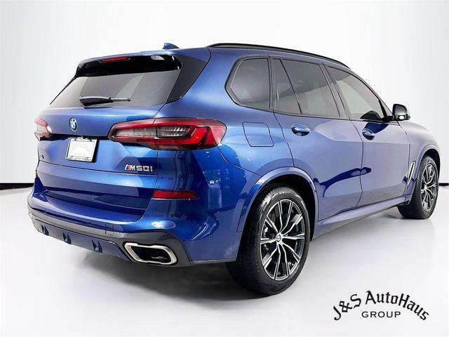 Photo of 2022 Phytonic Blue Metallic BMW X5
