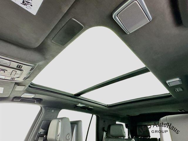 Photo of 2022 Crystal White Tri-Coat Cadillac Escalade