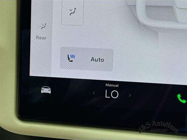 Photo of 2022 Black Tesla Model S