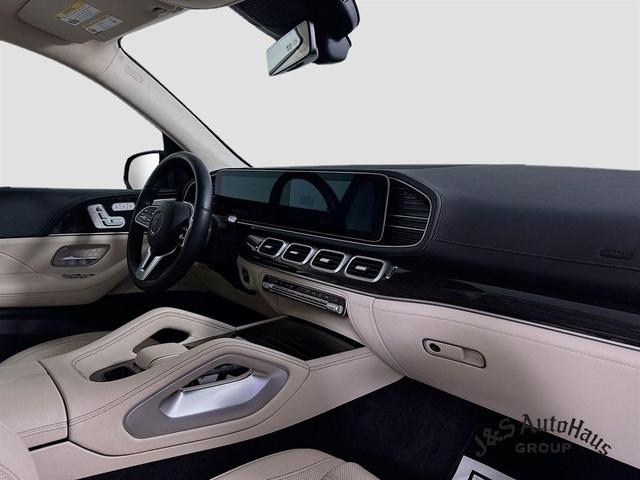 Photo of 2023 Black Mercedes-Benz GLE 350