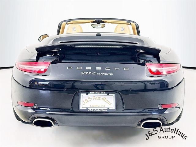 Photo of 2014 Black Porsche 911
