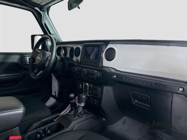Photo of 2020 Bright White Clearcoat Jeep Wrangler Unlimited