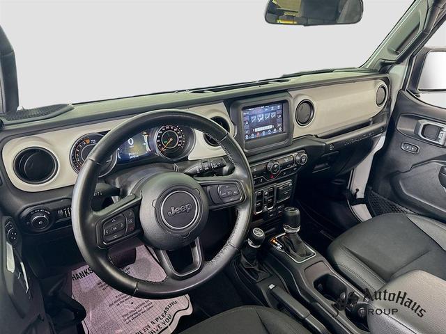 Photo of 2020 Bright White Clearcoat Jeep Wrangler Unlimited