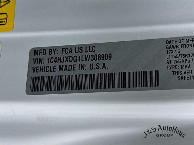 Photo of 2020 Bright White Clearcoat Jeep Wrangler Unlimited