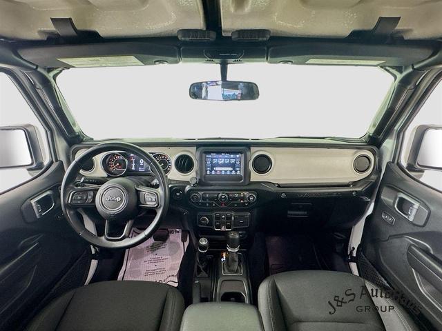 Photo of 2020 Bright White Clearcoat Jeep Wrangler Unlimited
