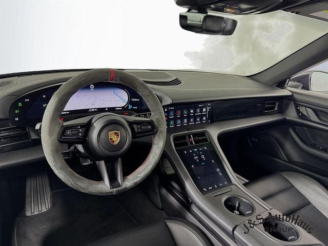 Photo of 2021 White Porsche Taycan