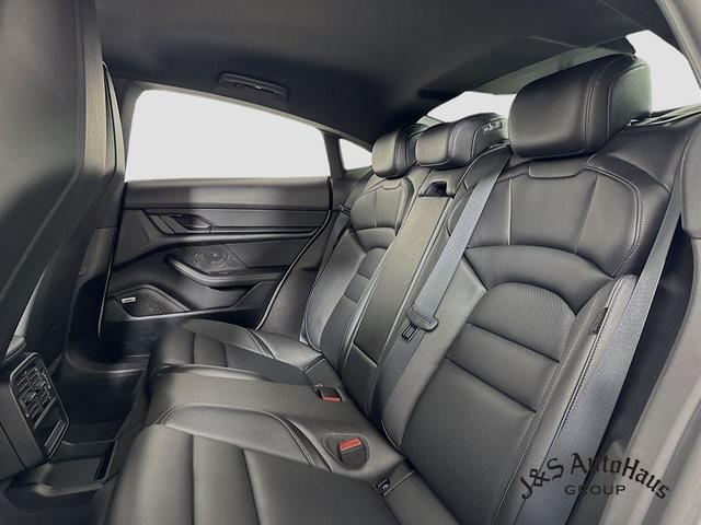 Photo of 2021 White Porsche Taycan