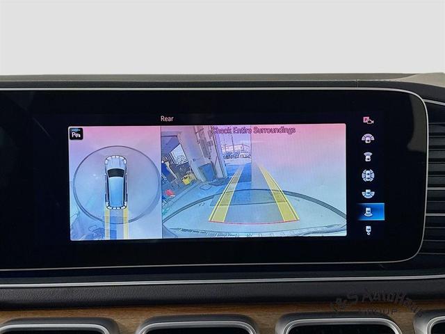 Photo of 2022 Emerald Green Mercedes-Benz GLS 450