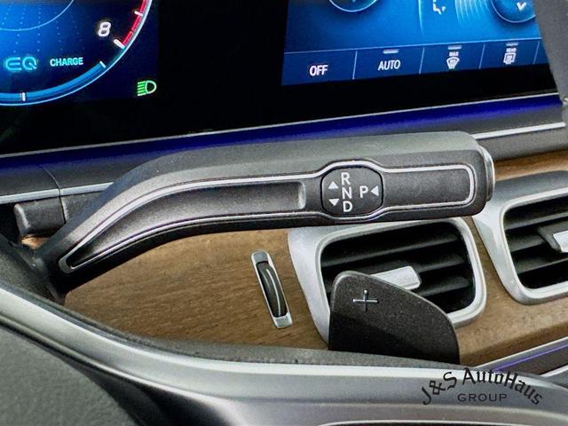 Photo of 2022 Emerald Green Mercedes-Benz GLS 450