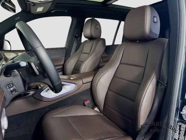 Photo of 2022 Emerald Green Mercedes-Benz GLS 450