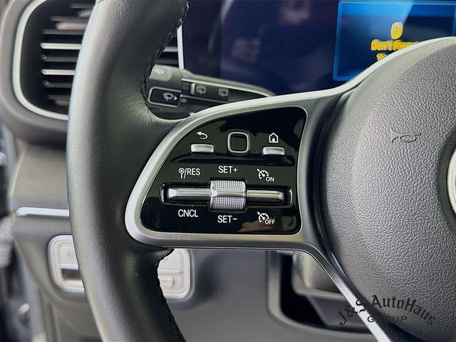 Photo of 2022 Gray Mercedes-Benz GLE 350