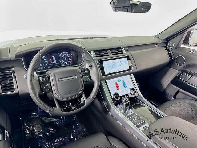 Photo of 2022 Fuji White Land Rover Range Rover Sport