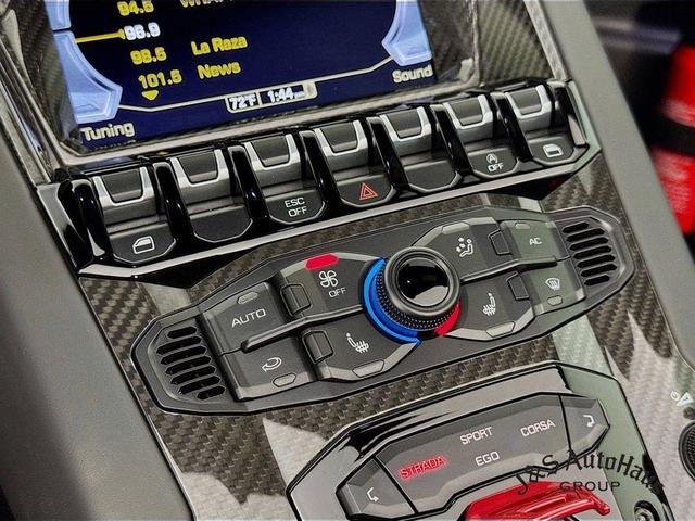 Photo of 2021 Blu Cepheus Metallic Lamborghini Aventador SVJ