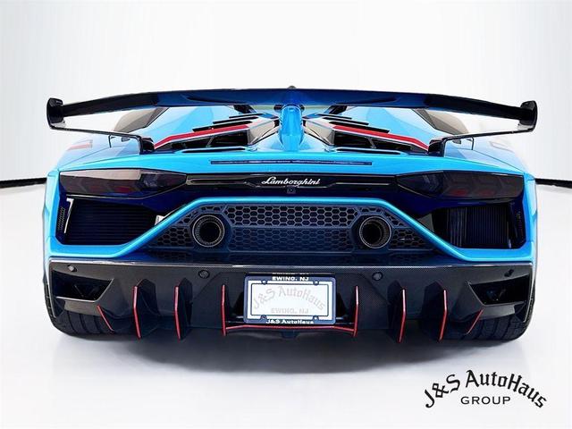 Photo of 2021 Blu Cepheus Metallic Lamborghini Aventador SVJ