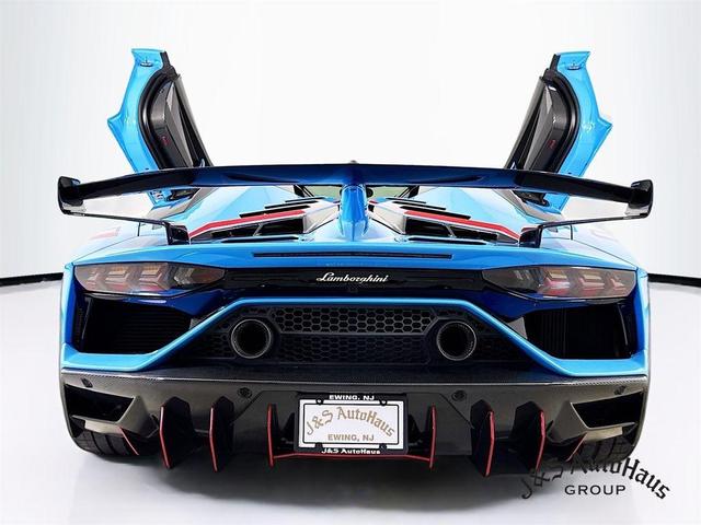 Photo of 2021 Blu Cepheus Metallic Lamborghini Aventador SVJ